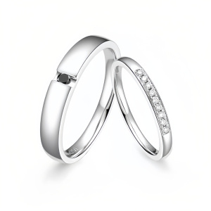 B Wedding Ring Set