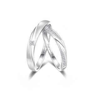 E Moissanite Wedding Ring Set