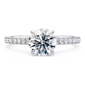 A Moissanite