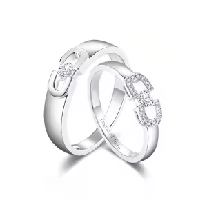 A Moissanite Wedding Ring Set