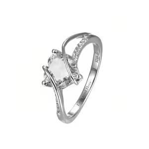 E-Heart Moissanite Rings
