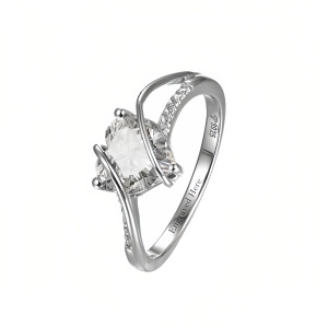 E-Heart Moissanite Rings