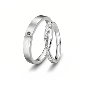 B Wedding Ring Set