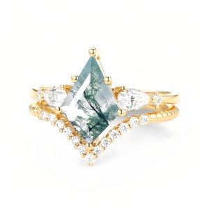 G Moss Agate Gold Ring
