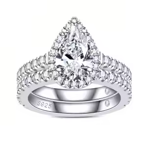 4.256cttw Pear Cut