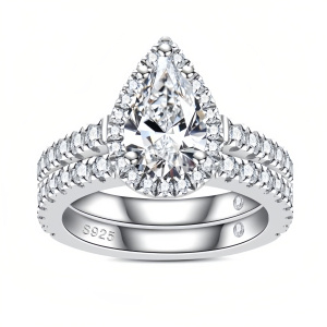 4.256cttw Pear Cut