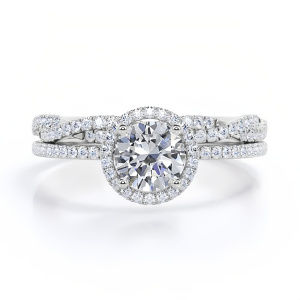 Round Cut Wedding Ring Set