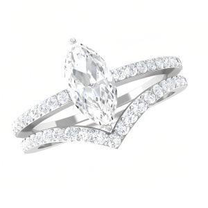 C Moissanite Ring