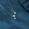 wholesale 925 Sterling Silver Elegant Silver Flower Necklace With Moissanite Accents And Delicate Petal Design-0-3