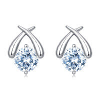 wholesale 925 Sterling Silver Elegant Crossed Prong Moissanite Stud Earrings In Plated with White Gold/silver Setting-undefined