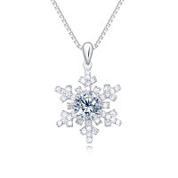 wholesale 925 Sterling Silver Elegant Snowflake Moissanite Pendant Necklace In Sterling Silver-undefined