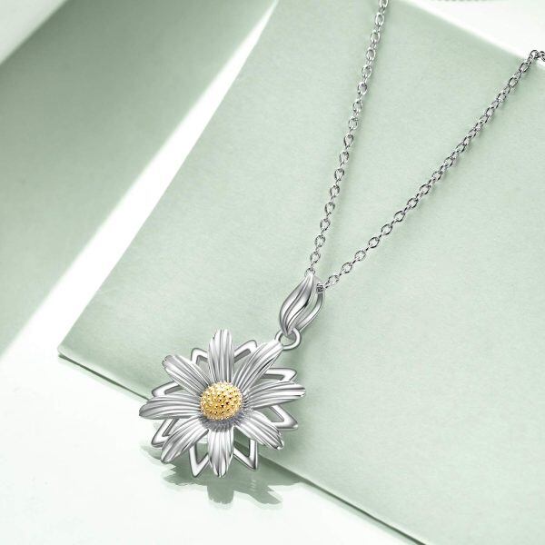 Sterling Silver Daisy Necklace-1