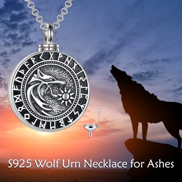 Sterling Silver Wolf Necklace-1