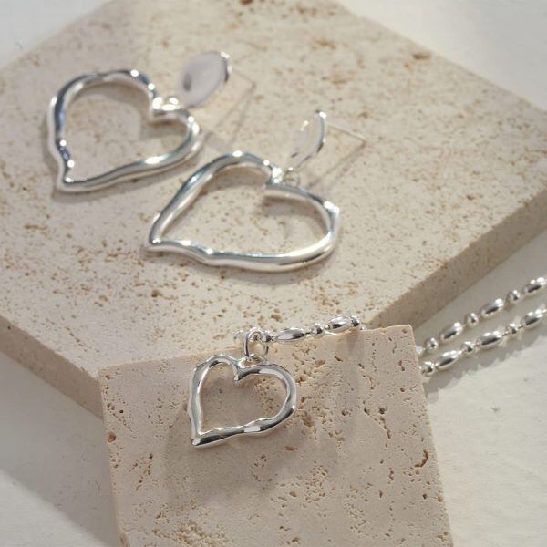 Sterling Silver Heart Hoop Dangle Earrings -3