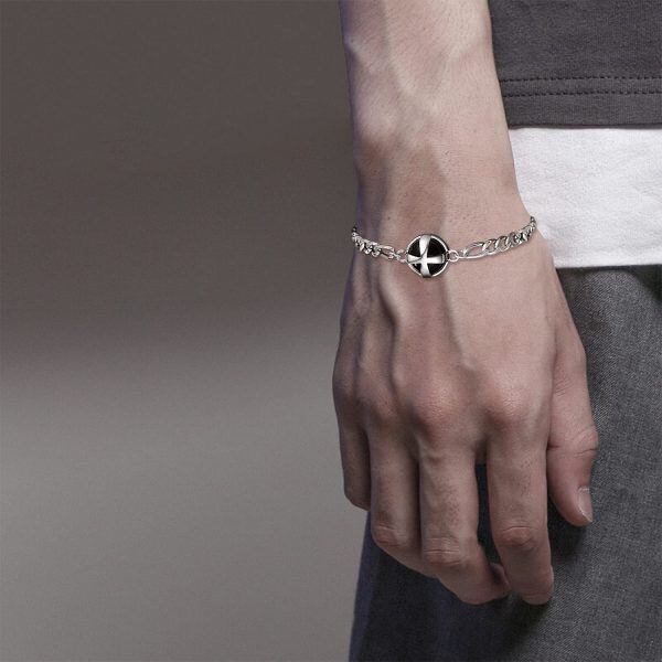 Sterling Silver Cross Back Onyx Bracelet -2