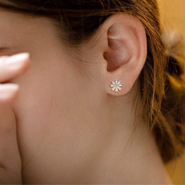 Sterling Silver Zircon Rose Gold Plated Daisy Stud Earrings-2