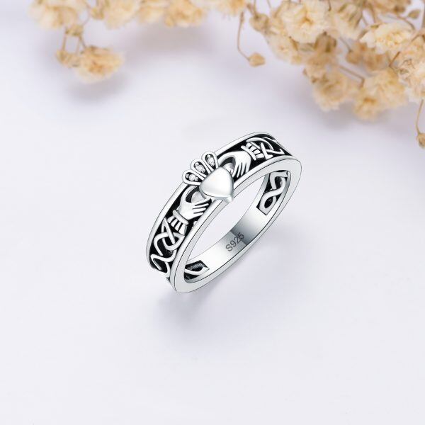 Sterling Silver Hollow Oxidized Celtic Claddagh Ring-2