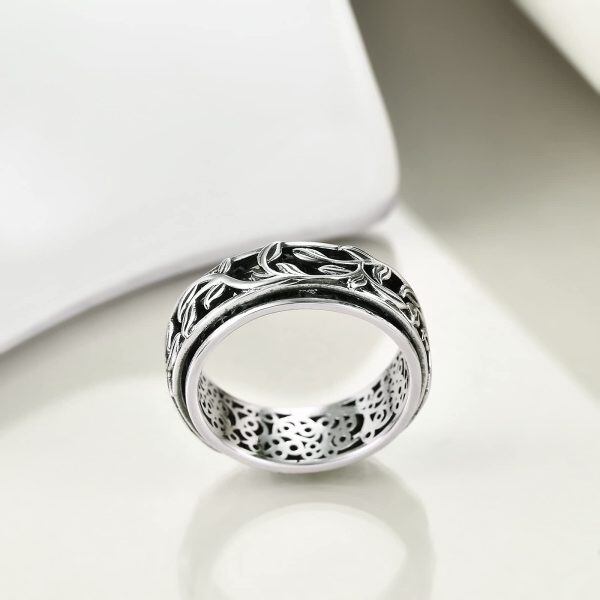 Sterling Silver Oxidized Filigree Leaves Spinner Rings-3